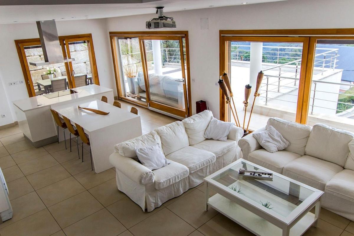 Catalunya Casas Modern Magnificence , Only A Few Km To The Beach! Sant Cebrià de Vallalta Dış mekan fotoğraf